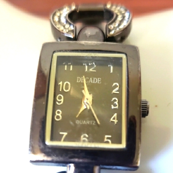 Decade Hematite Rhinestone Square Face Women's watch - Picture 3 of 11